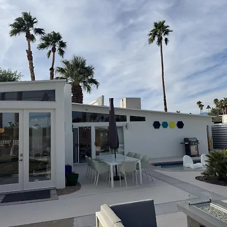 Cactus Tango By Oranj Palm Villa